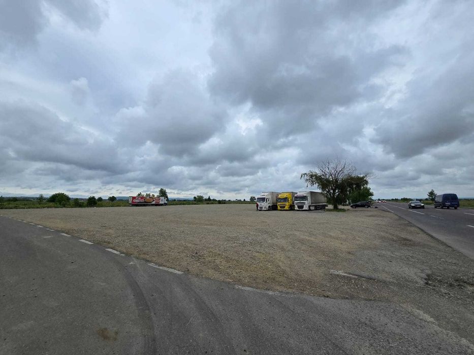 Teren de VINZARE sau INCHIRIEZ = DUMBRAVENI Vrancea 86 ari