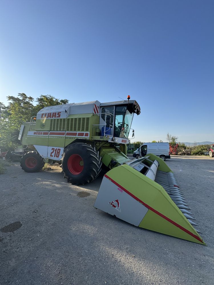 Зърнокомбайн CLAAS MEGA 218