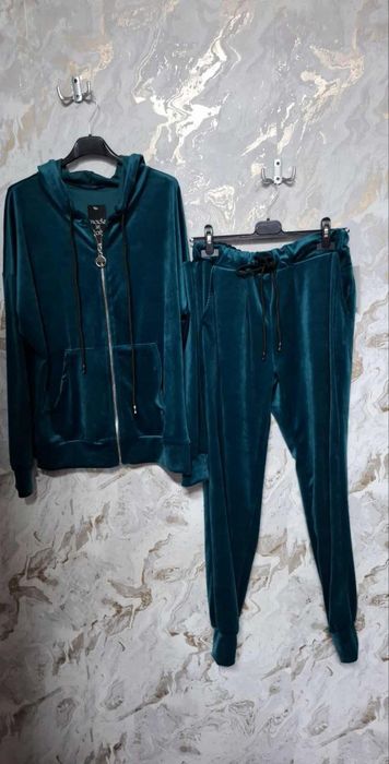 Compleu universal nou