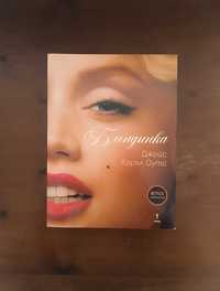 Книгата Блондинка от Джойс Каръл Оутс, посветена на Мерилин Монро