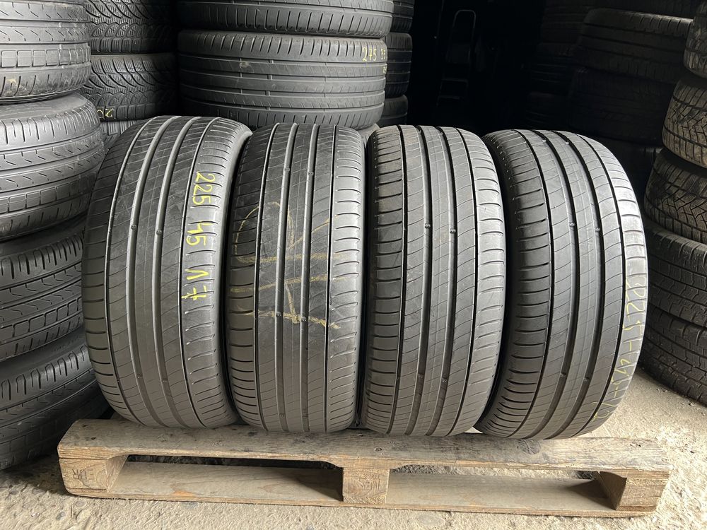 4 anvelope de vara 225/45/17 Michelin!