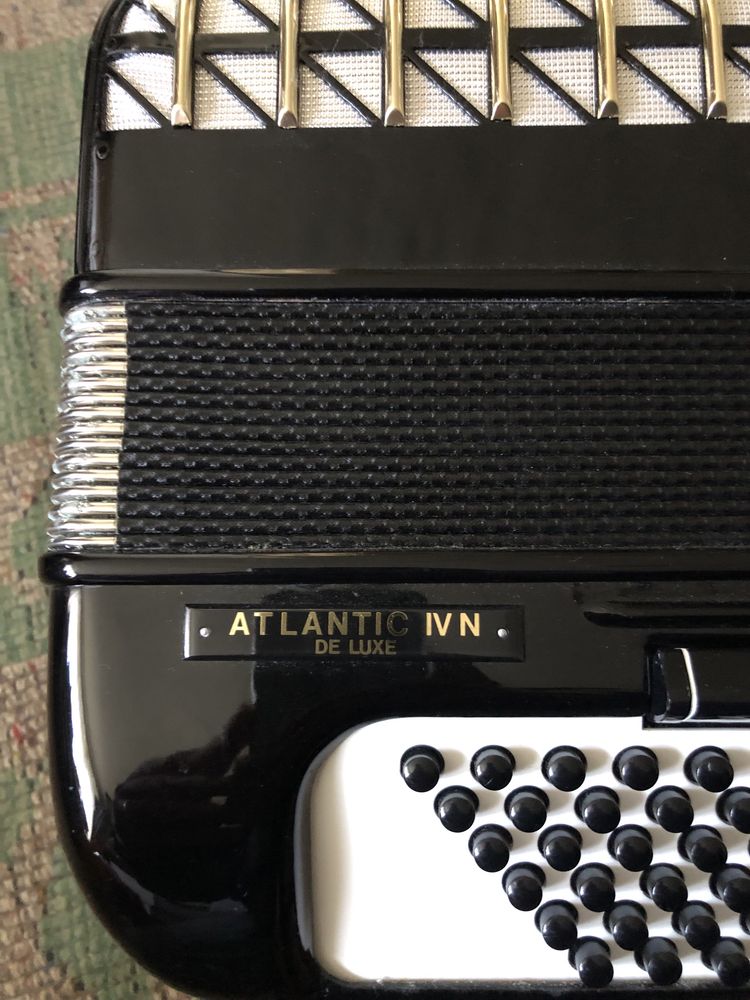 Hohner atlantic 4