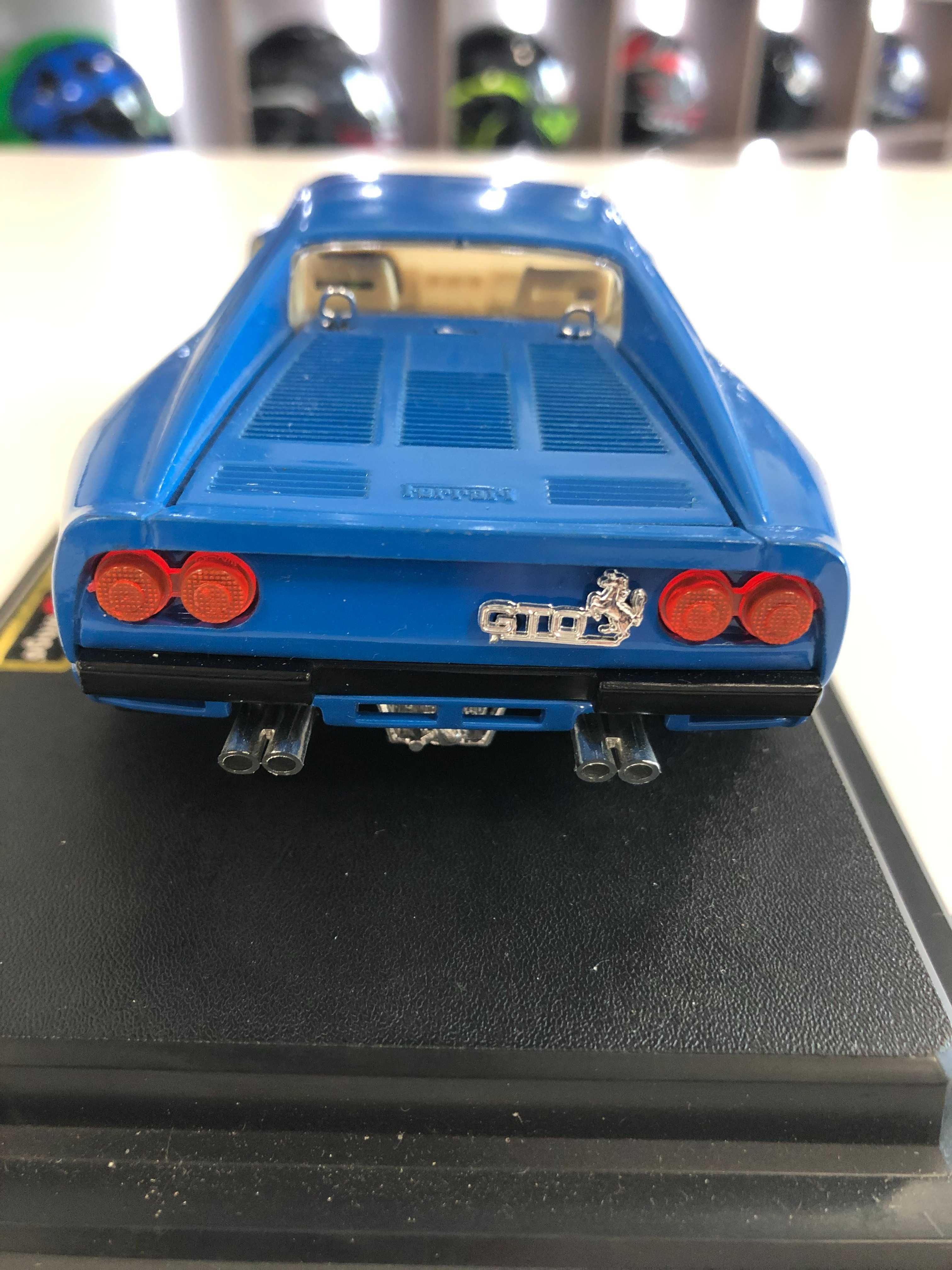 BBURAGO метална колекционерска количка FERRAR GTO 1989 1:24 нова