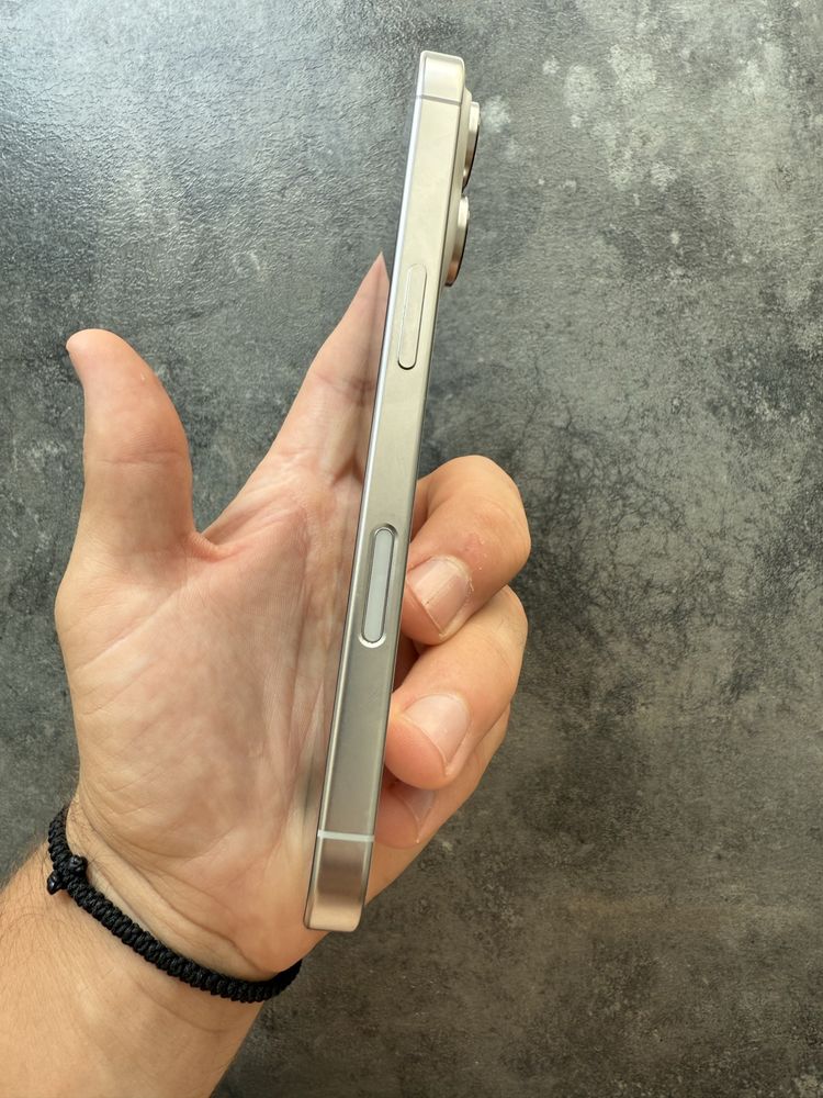 Iphone 16 pro impecabil