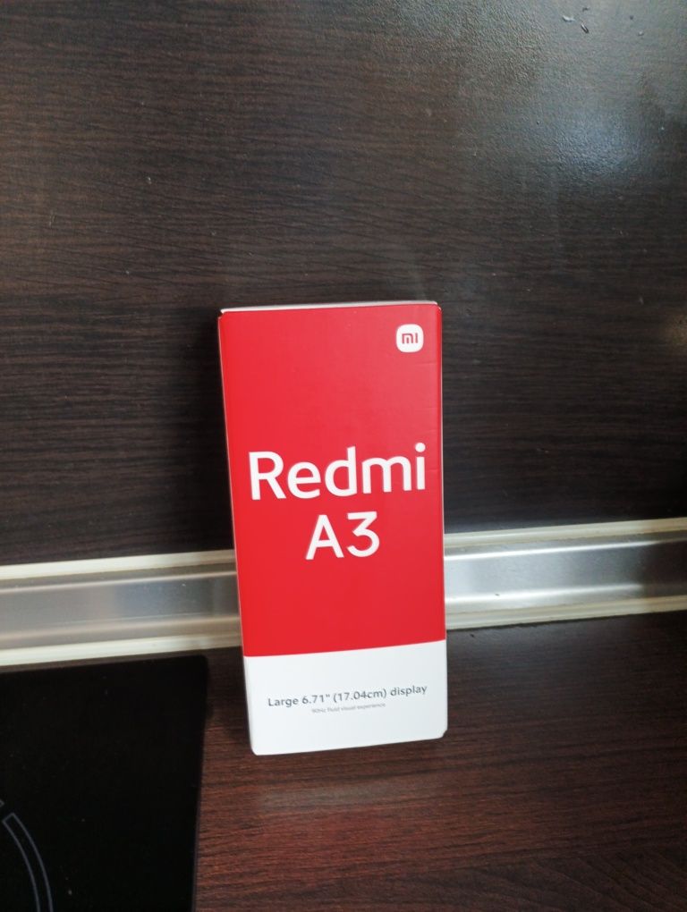 Смартфон Redmi продава