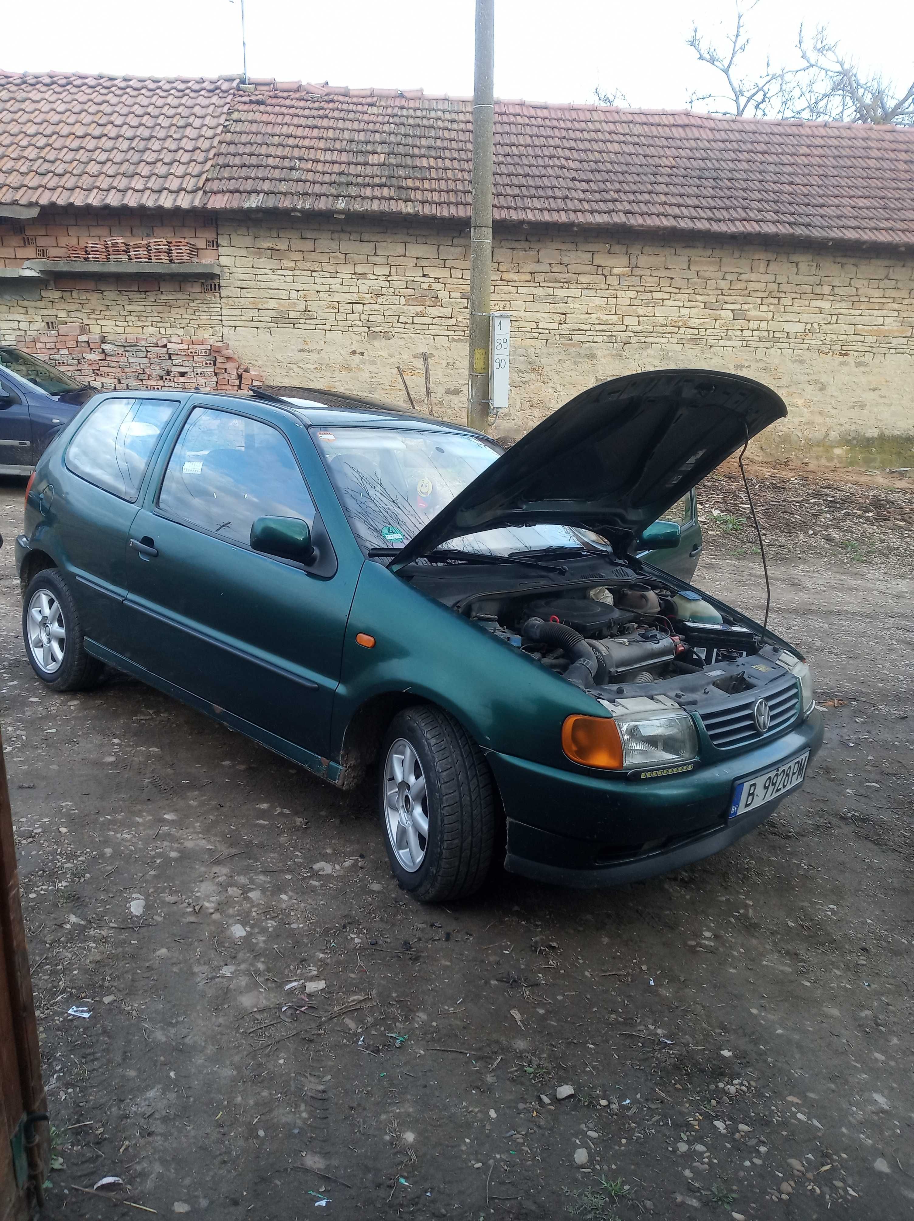 Продавам vw polo бензин газ