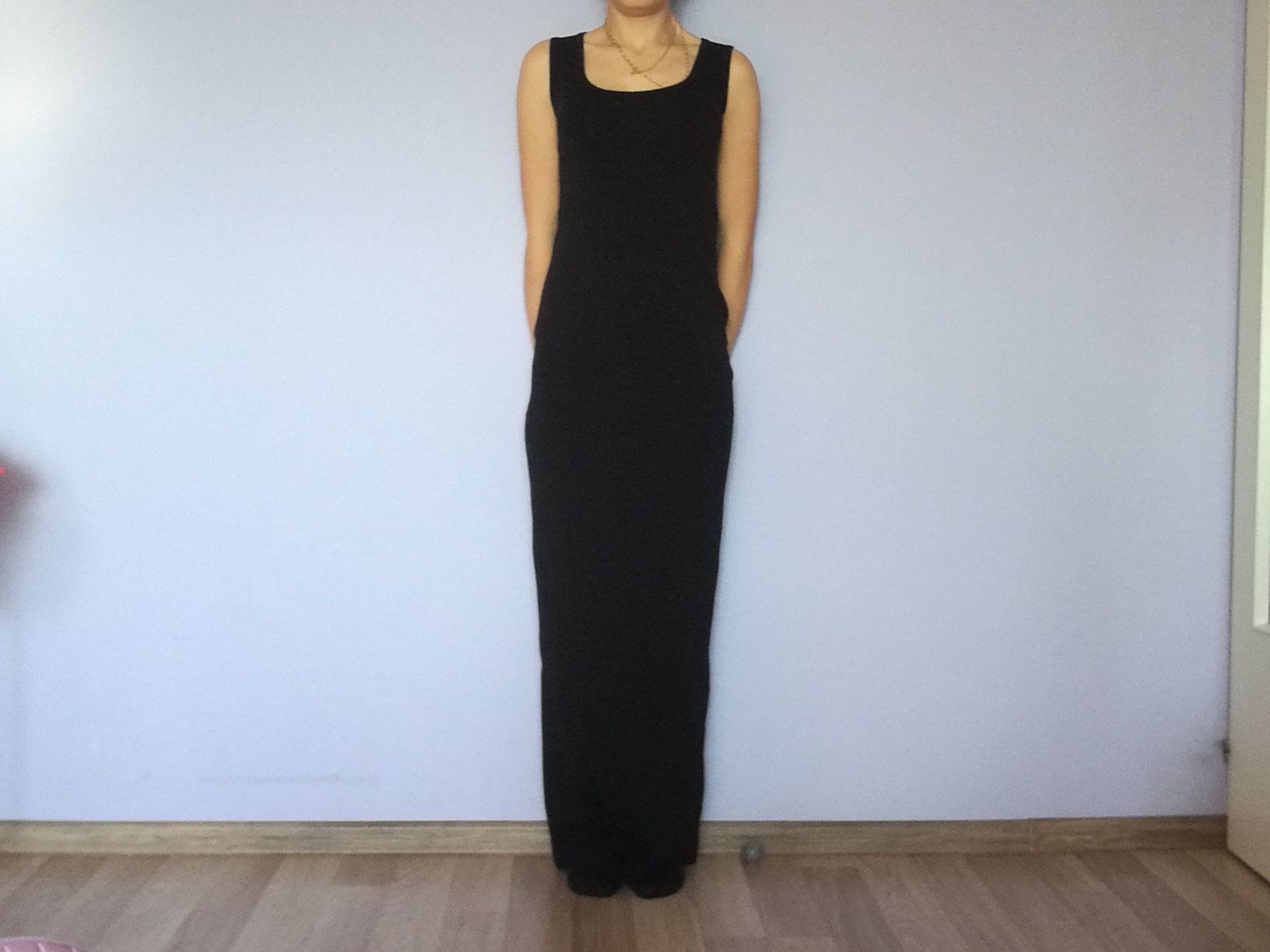 Нова черна дълга дамска рокля