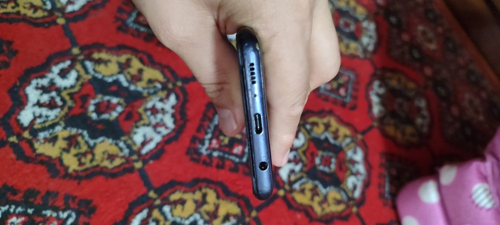 Продам Galaxy A21s сотилади