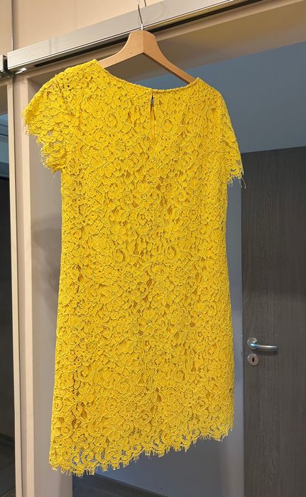 Жълта Рокля Zara - S размер