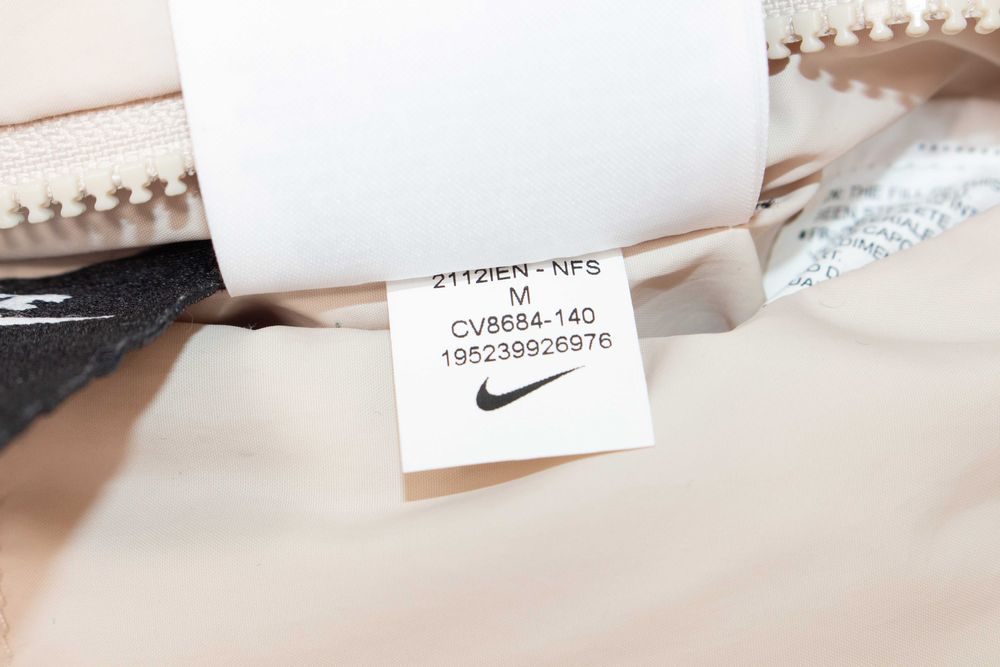 Nike оригинална дамска пухена грейка двулицева бежов елек с пух М