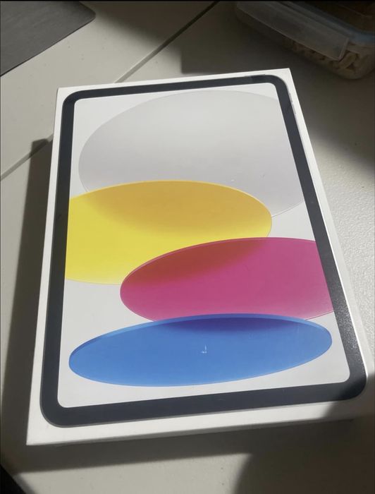 Apple iPad (11-inch, 2024 – 10th Generation)