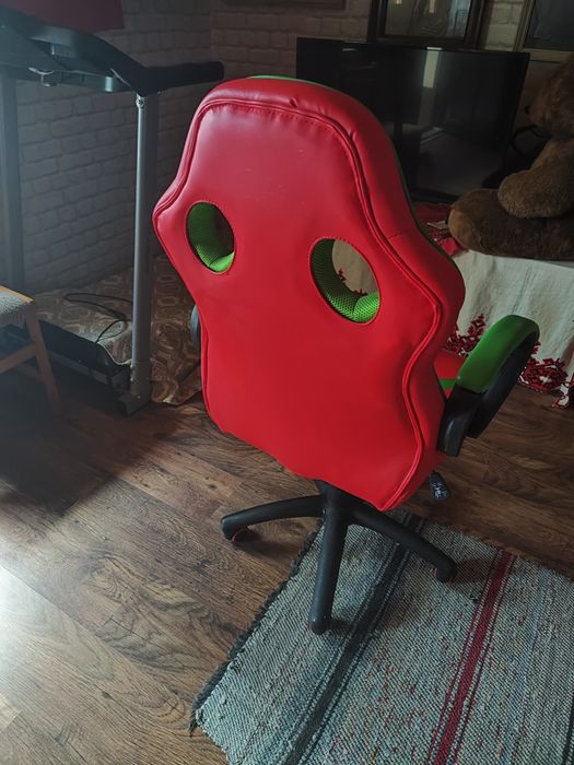 Геймърски стол Carmen