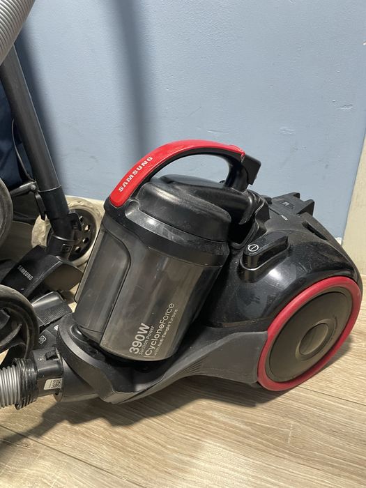 390W Контейнерный пылесос Samsung