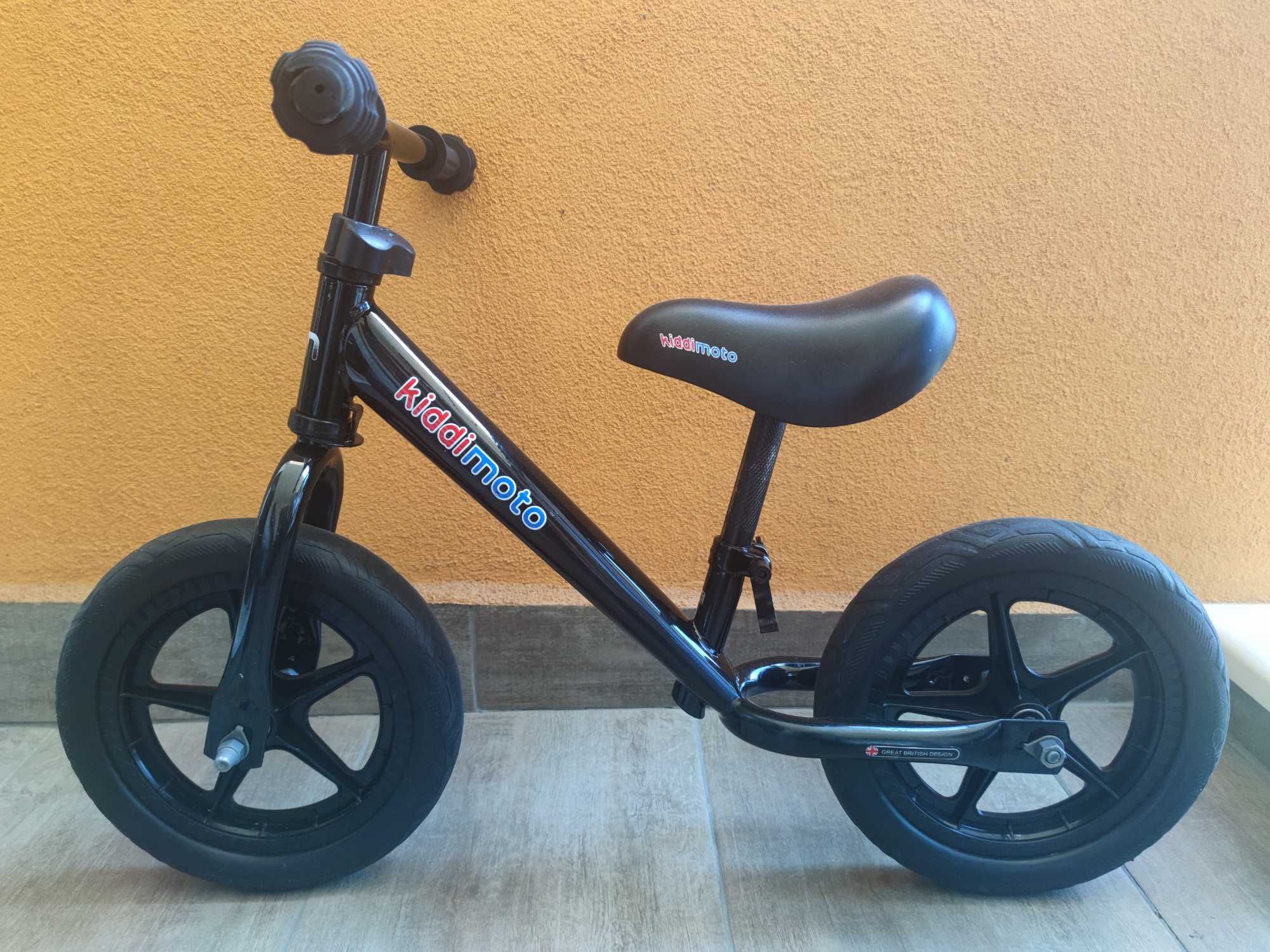 Kiddimoto: Колело за балансиране SUPER JUNIOR BLACK