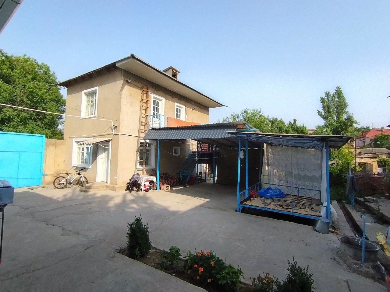 СРОЧНО ПРОДАЕТСЯ Джалаир автобус остановка 6 сотих 8х ховли 
6 сотих 8