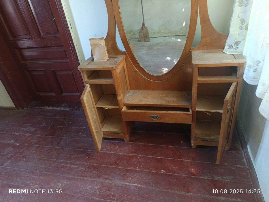Dulap cu oglinda