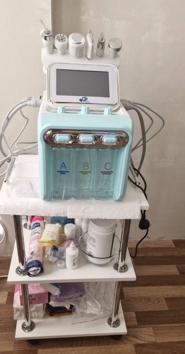 Аппарат H2O2 Small Bubble 6 в 1 — многофункциональное устройство