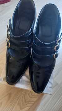 Италиански обувки