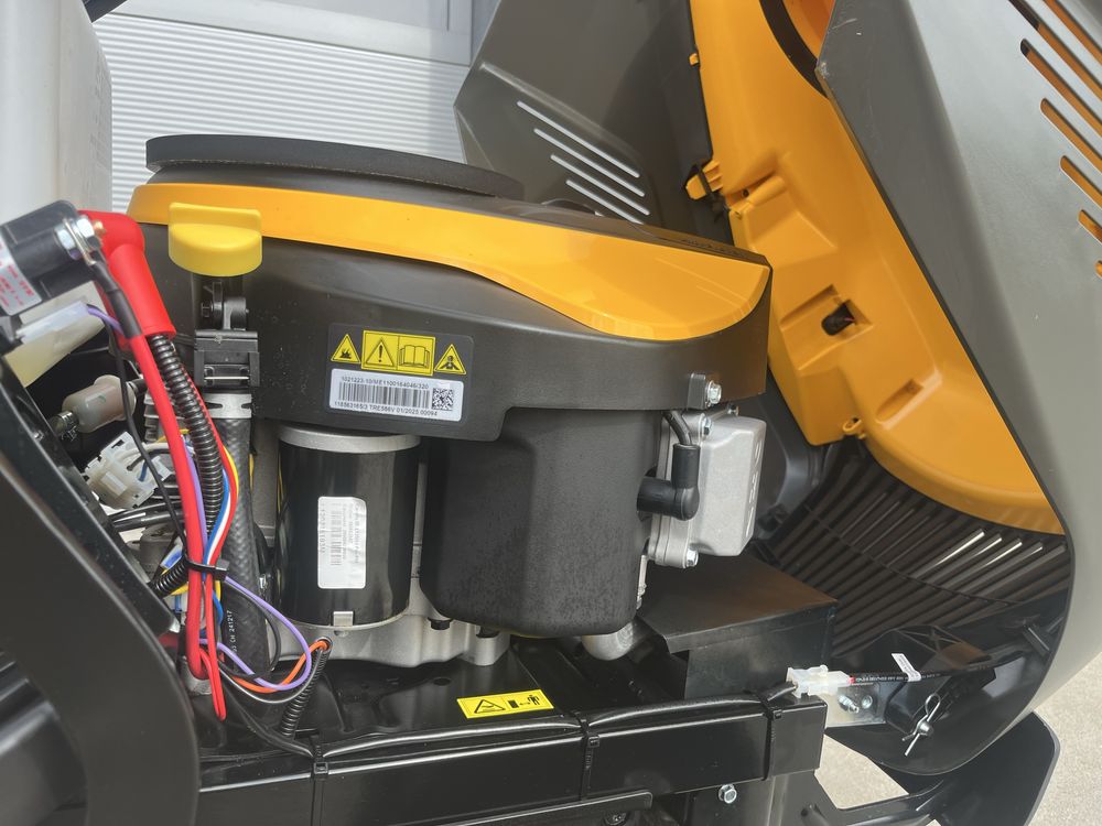 Тракторна косачка Stiga 798w нова