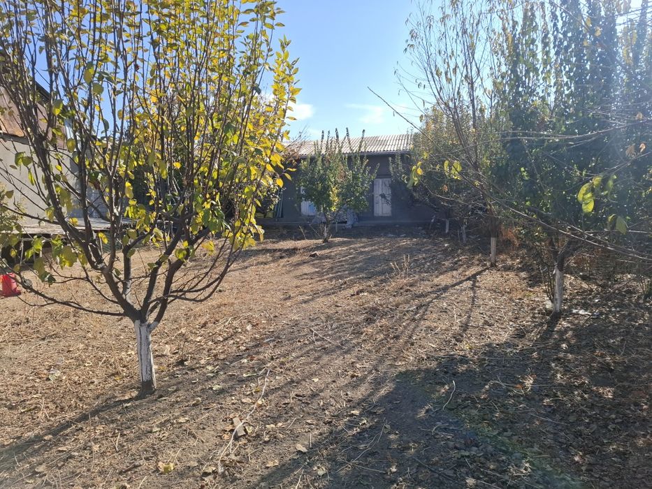 Yer uchastka sotiladi