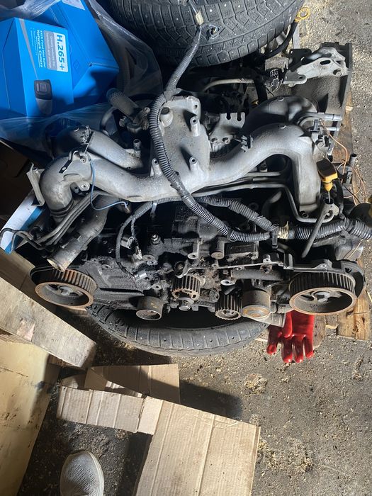 Продам каробку и двигатель На Субару