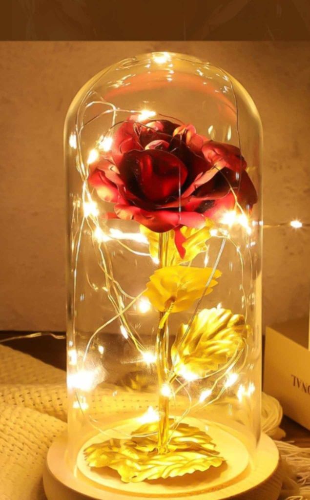 Вечна роза в стъкленица с LED светлина / Батериите НЕ са включени в  к