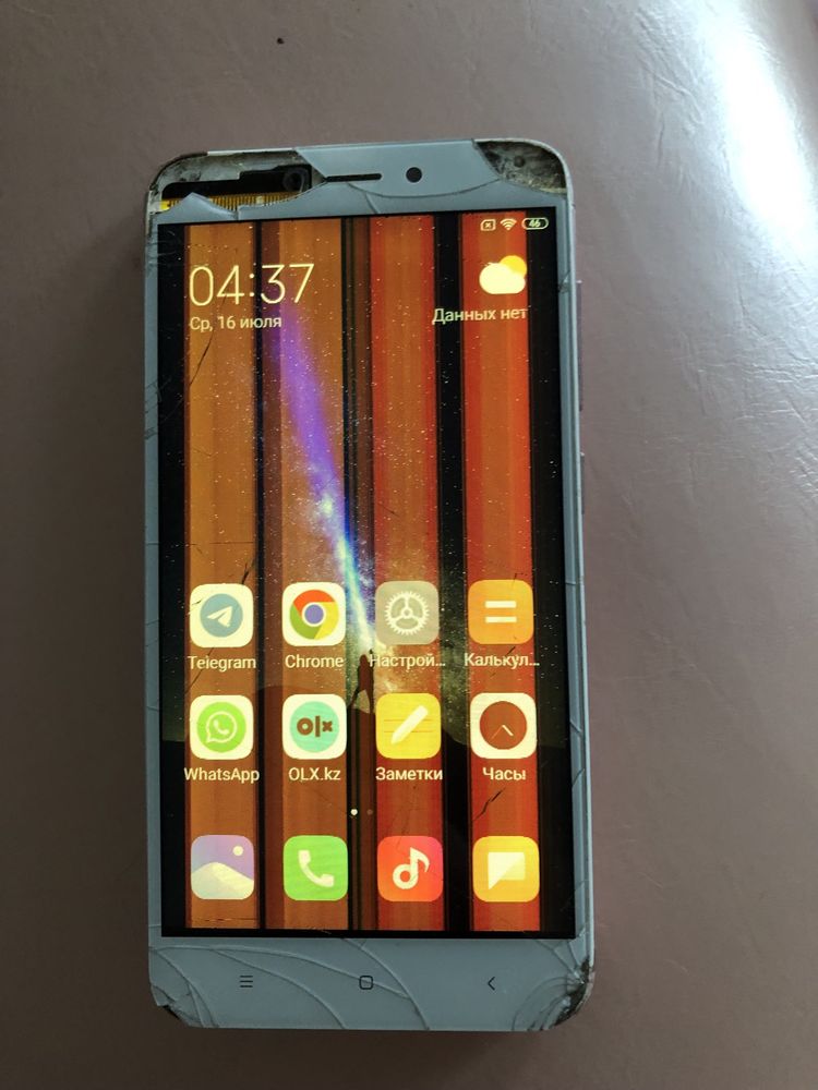 Телефон Redmi 4X, кроме симки, все работает