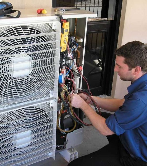 AER CONDITIONAT:diverse reparatii,incarcare freon,demontaje