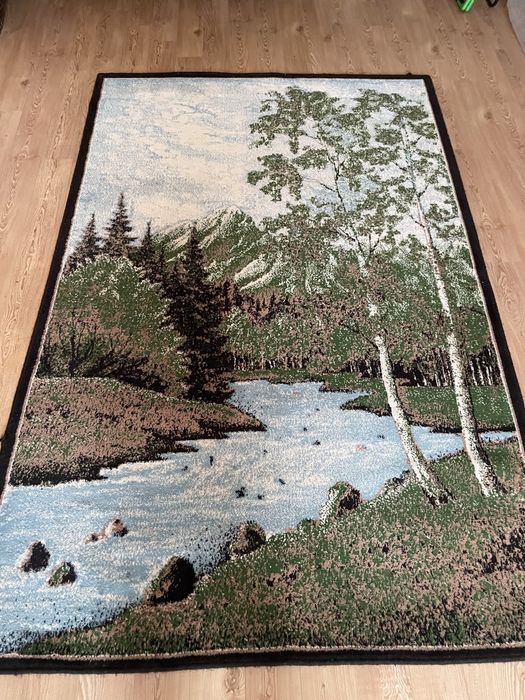 Продам ковер новый