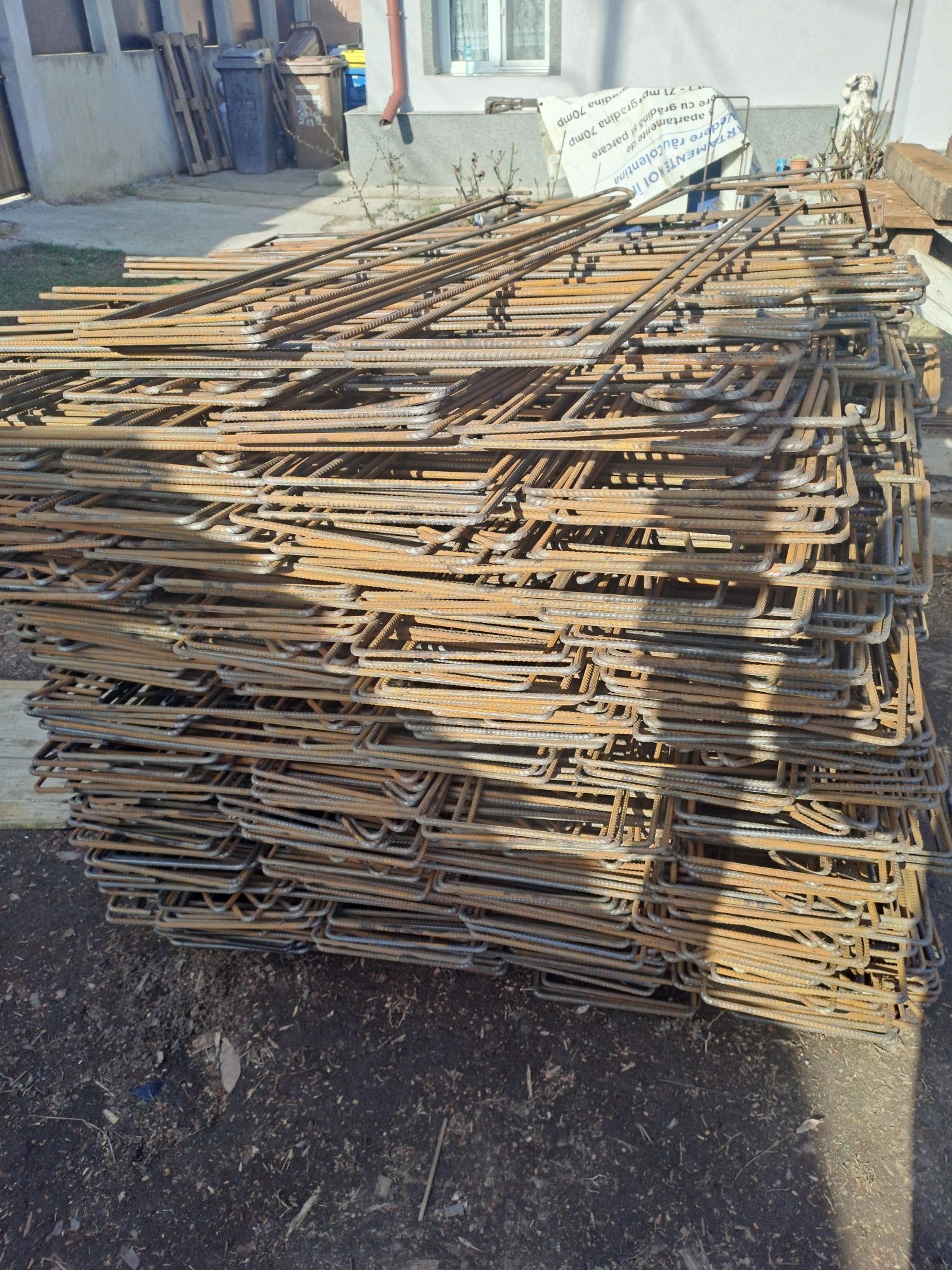 Etrieri din fier beton