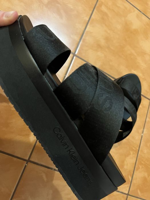 Papuci:Calvin Klein Jeans,marimea 39,pret 300 de lei