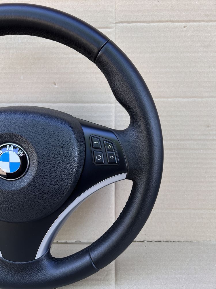 Bmw e90,e91,e87 SportLine волан в перфектно състояние