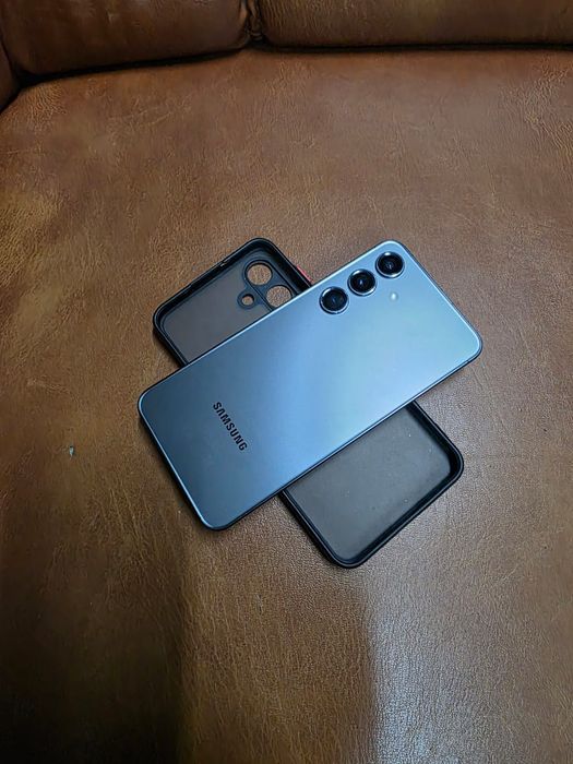 Samsung Galaxy S24 – 256 GB – Stare excelentă