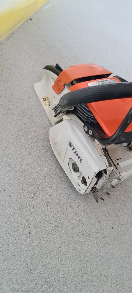 Drujba Stihl 028 AV defectă