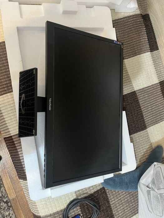 Монитор ViewSonic