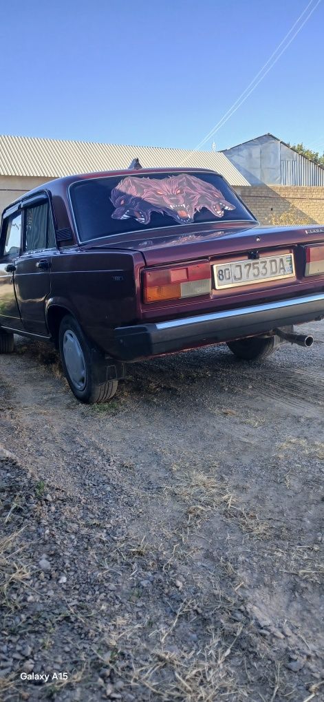 Lada 2107 sotiladi