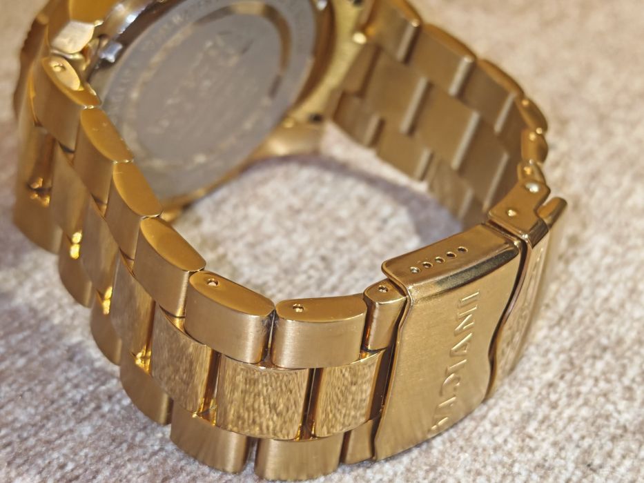 Ceas Invicta Pro Diver 22229 Auriu ca nou