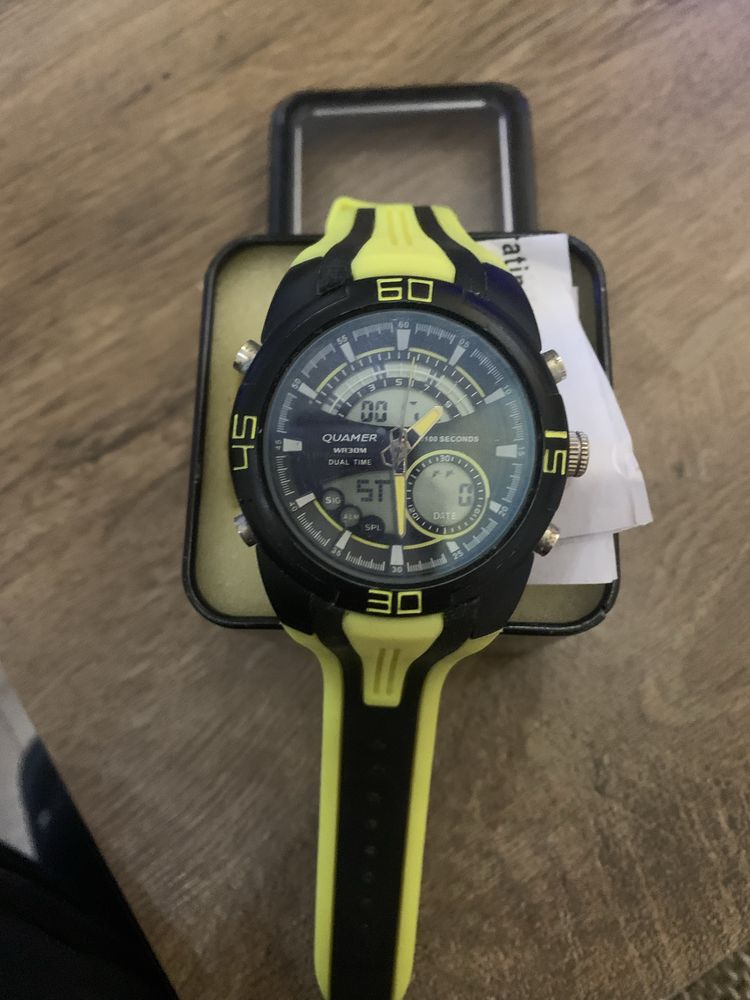 Ceas quamer subacvatic NOU