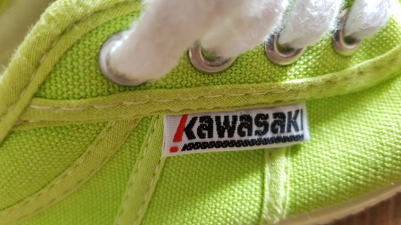 Teniși fetita/baiat Kawasaki, 33, verzi