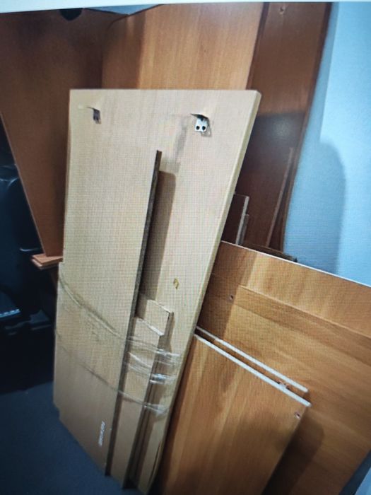 Стол офисный 2шт. В разобранном состоянии