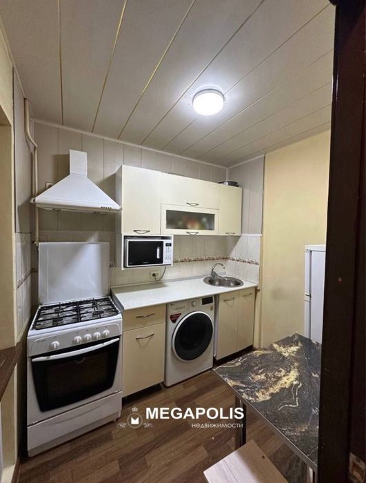 2 квартал 2/1/4‼️Балкон 2х4 Паспортный стол