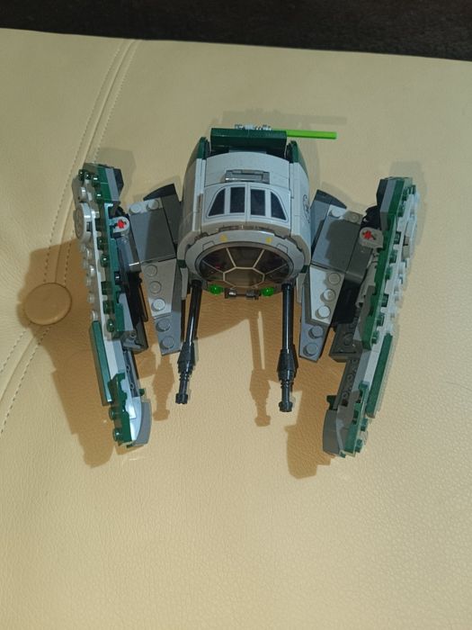 Vand Lego set 75360