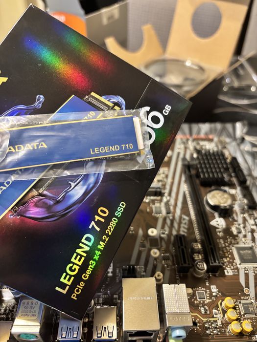 [GARANTIE] Ryzen 5 3600, RX 5700 8GB, 16 GB RAM 3200 mhz, SSD NMVe