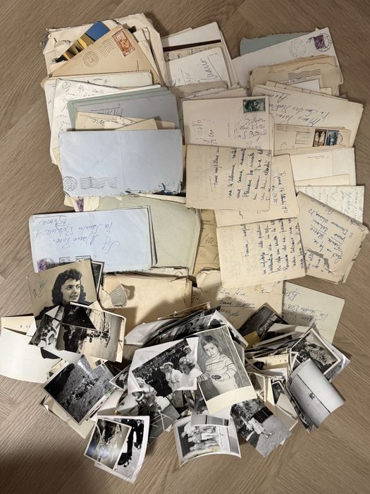 Corespondenta Poze si Carti postale vechi de colectie