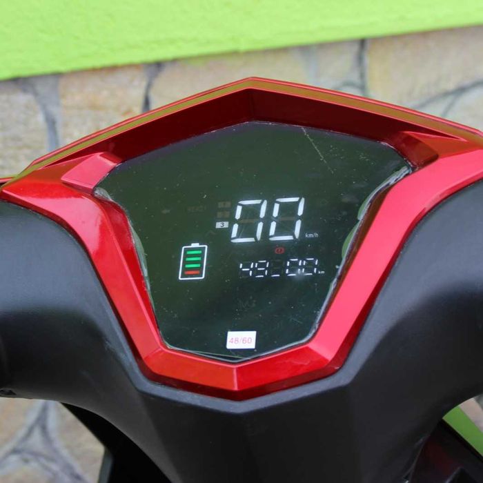 Електрическа Триколка-Скутер MAX SPORT 1500W RED