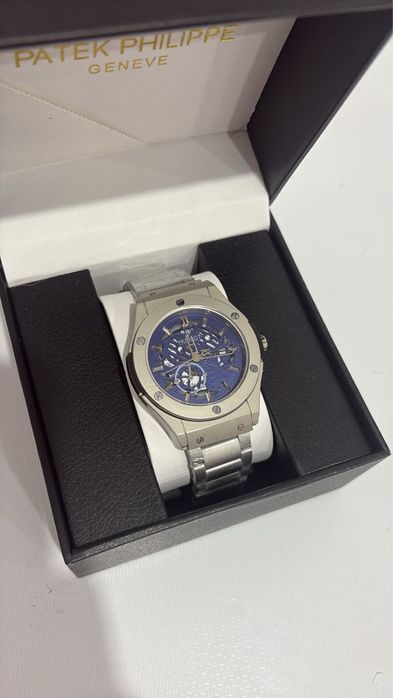 Продам часы мужские новые