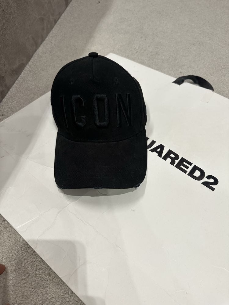 Оригинална шапка Dsquared2
