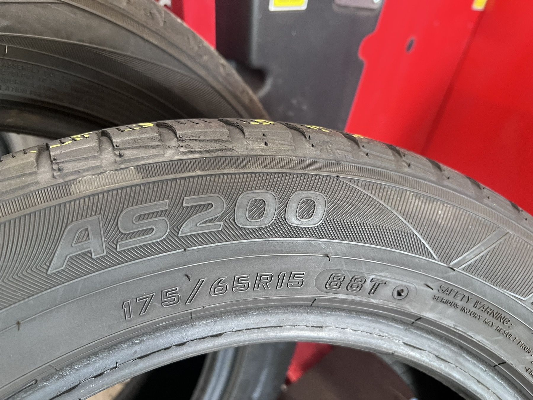 Зимни гуми 175/65 R15 Falken