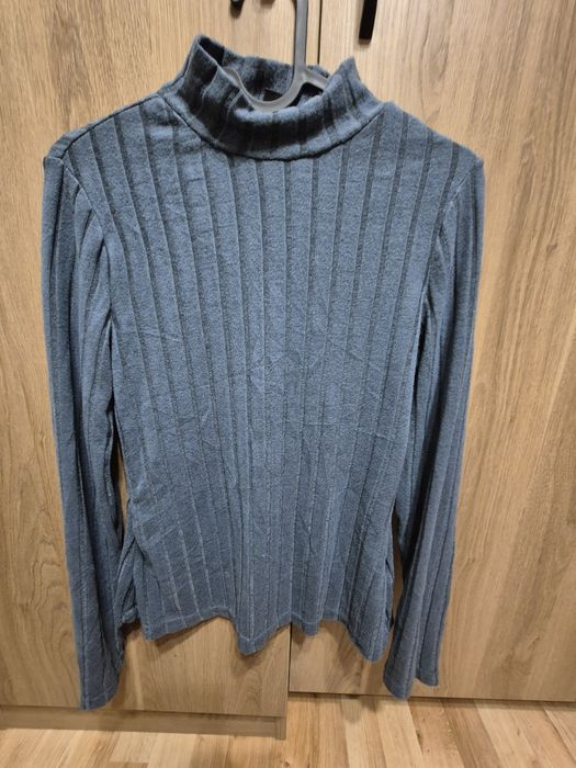 Нова блуза - L рр