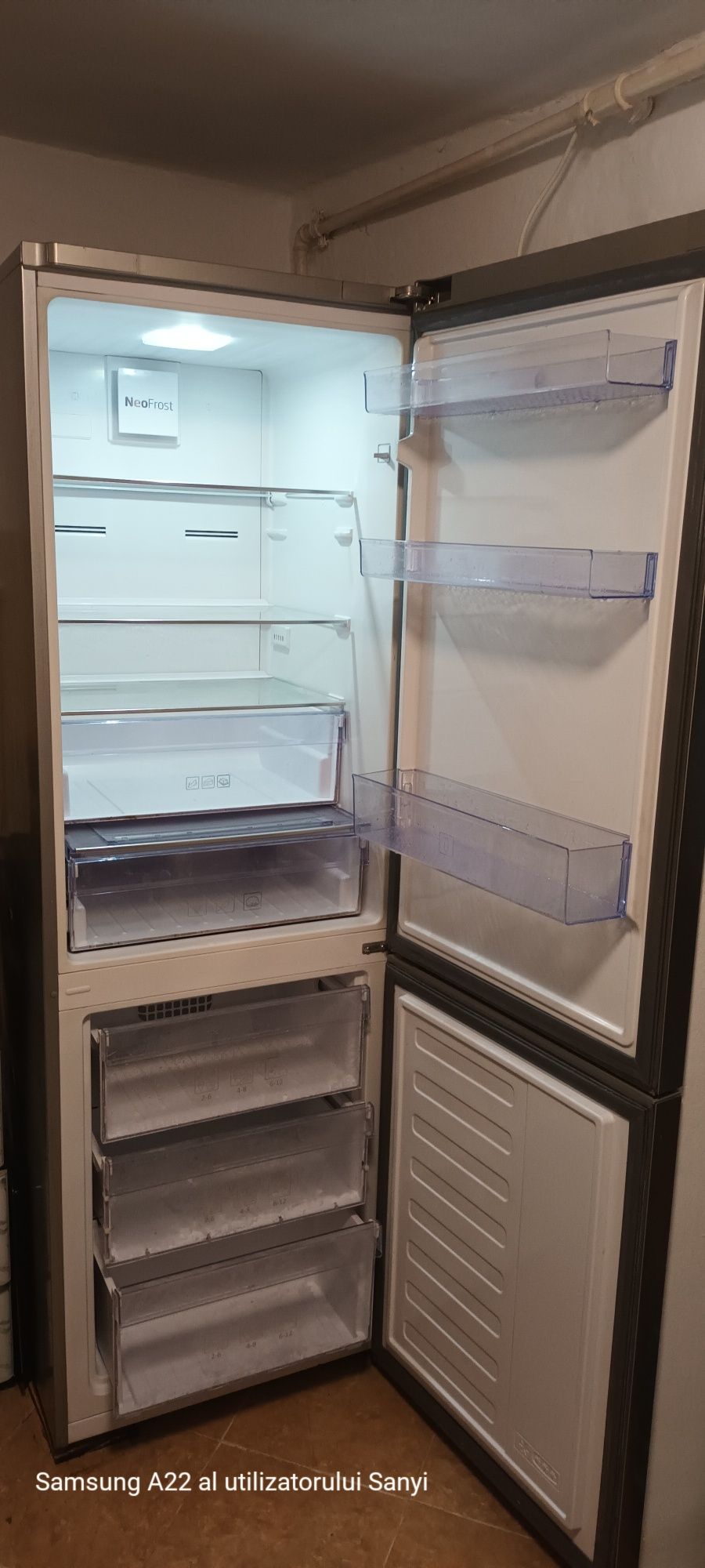 Vând combină frigorifică